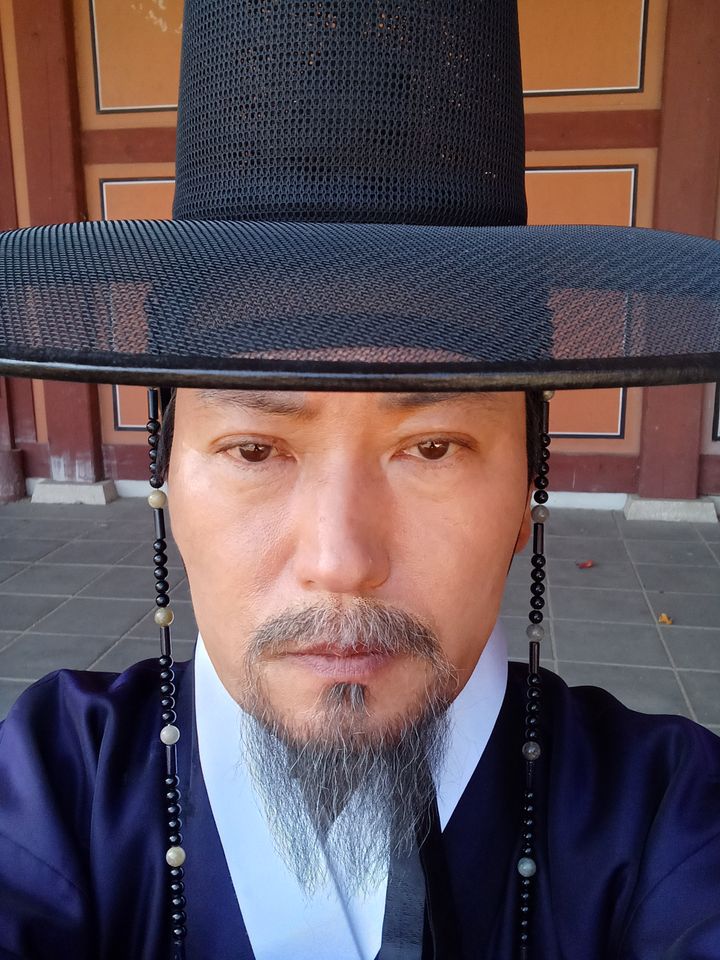 アン・ビョンロク サムネイル画像