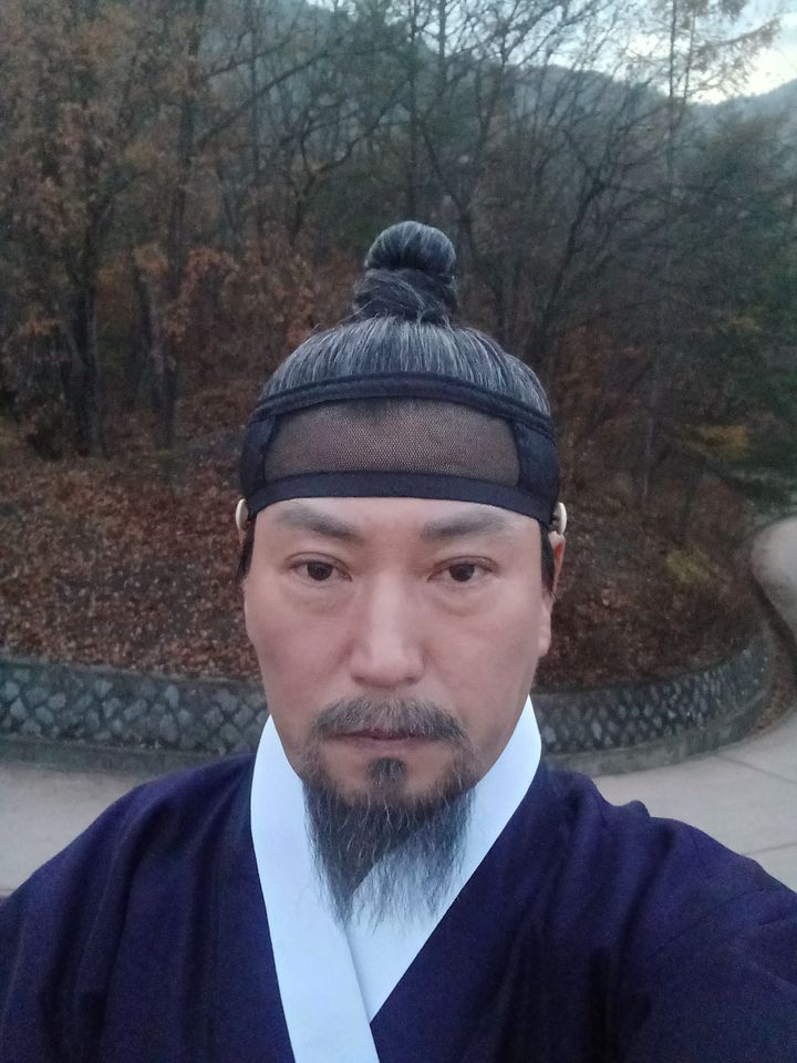 アン・ビョンロク サムネイル画像