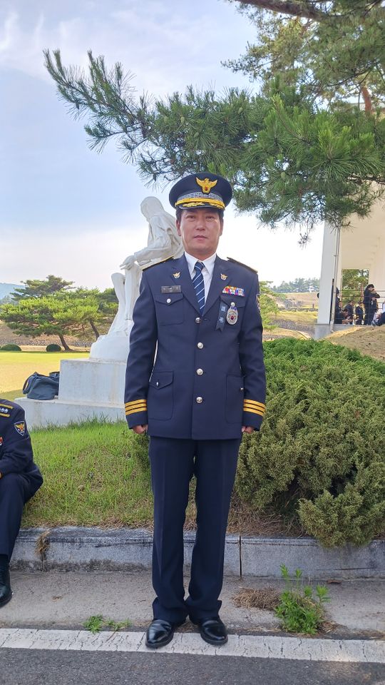 アン・ビョンロク サムネイル画像