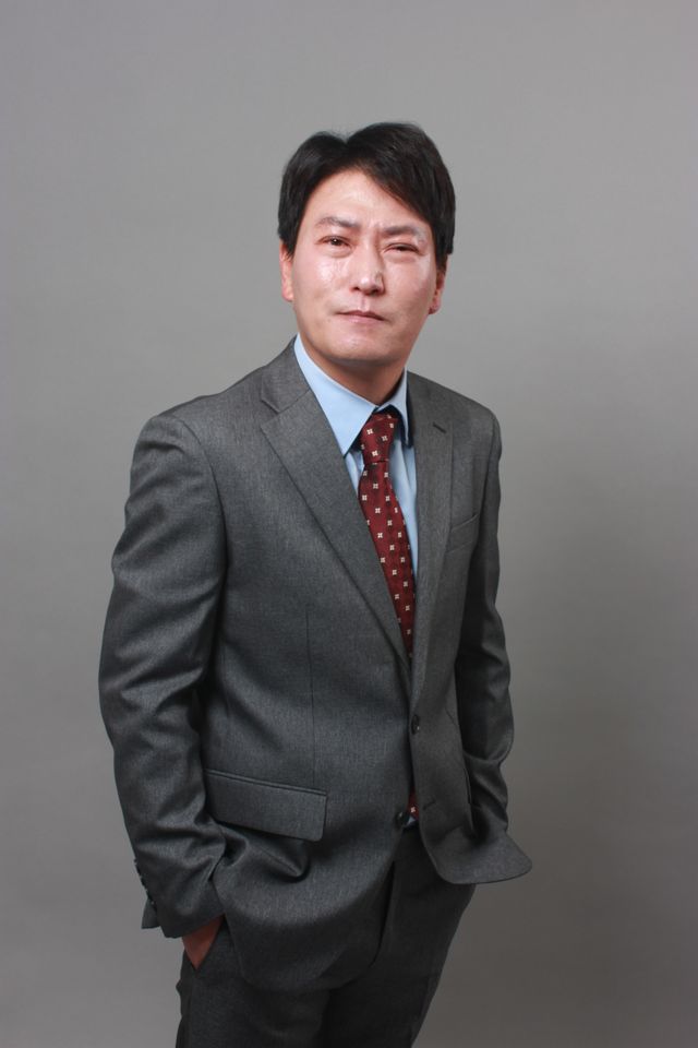 アン・ビョンロク サムネイル画像