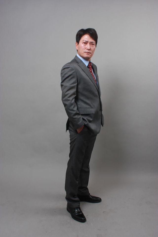 アン・ビョンロク サムネイル画像