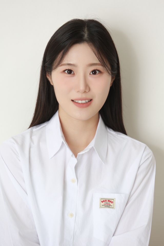 Kim Min-young Thumbnail image