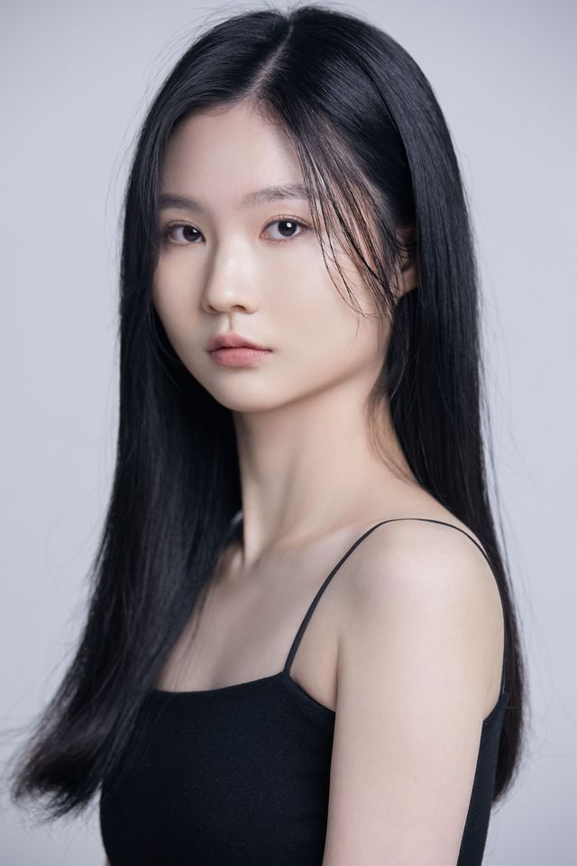Kim Hye-rin Ảnh thu nhỏ