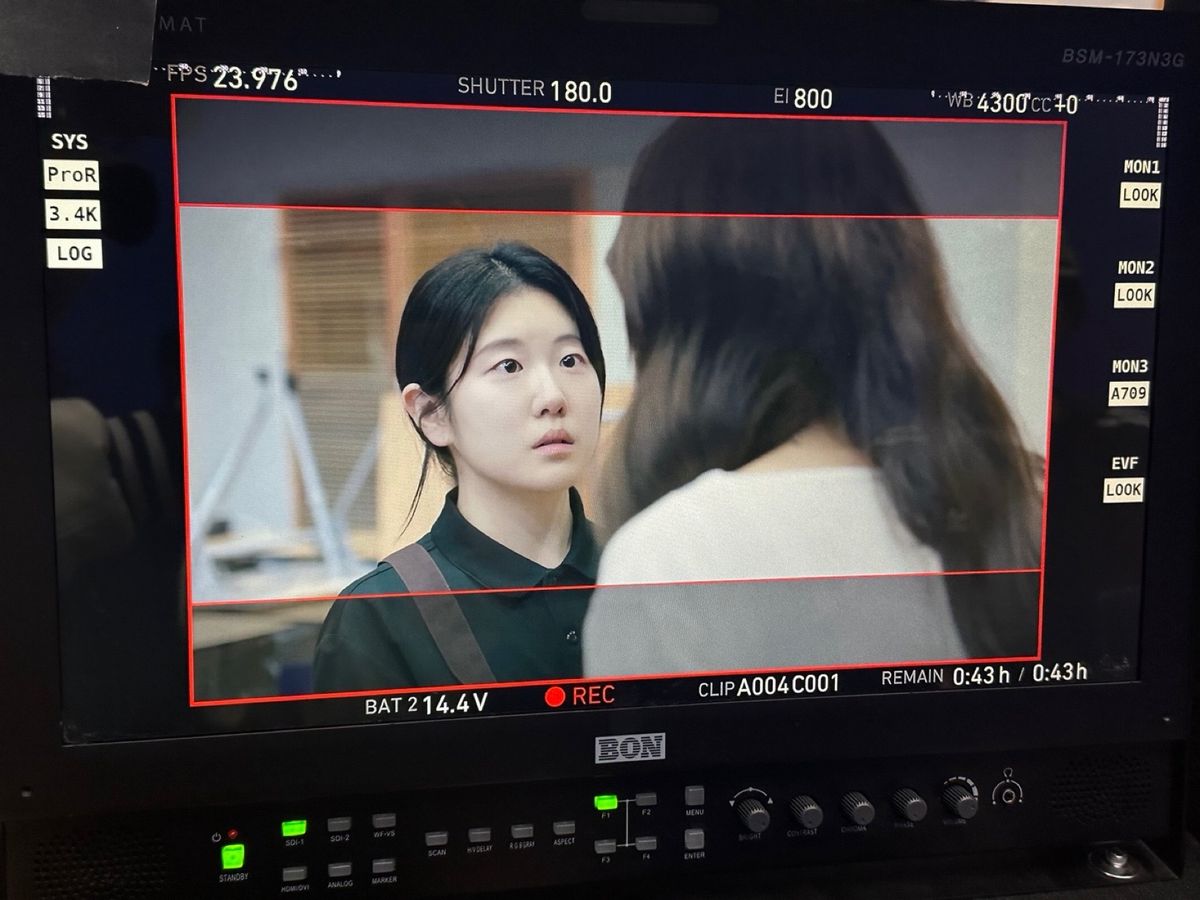 カン・ミンヒ サムネイル画像