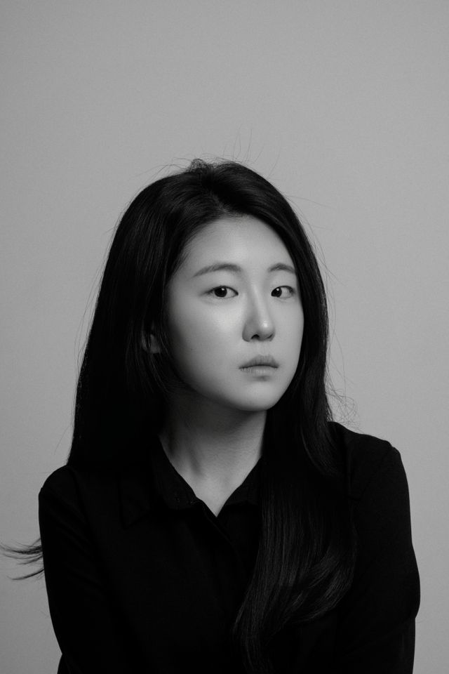 カン・ミンヒ サムネイル画像