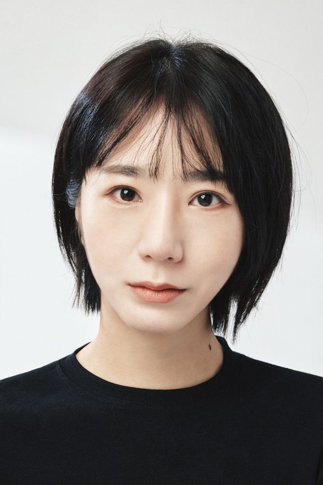 ハム・ウンウ サムネイル画像