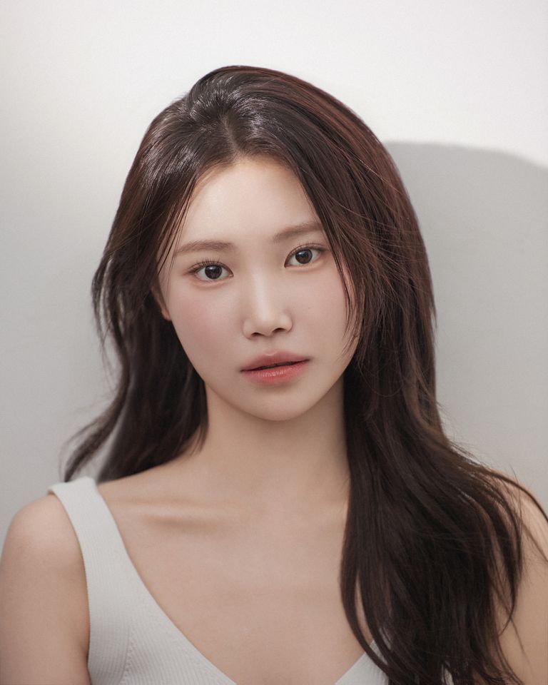 Won Seo-hee Thumbnail image